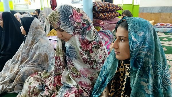 جوانه‌های بندگی در دیشموک؛ حضور پرشور دختران در اعتکاف