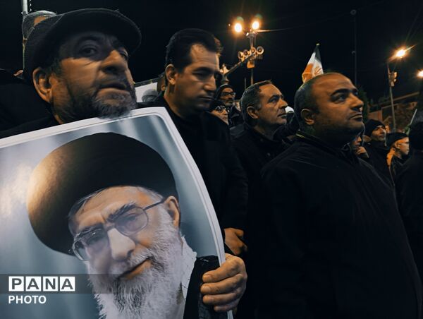 حضور ملت غیور بجنورد در شهرستان بجنورد  پی شهادت رهبر انقلاب 