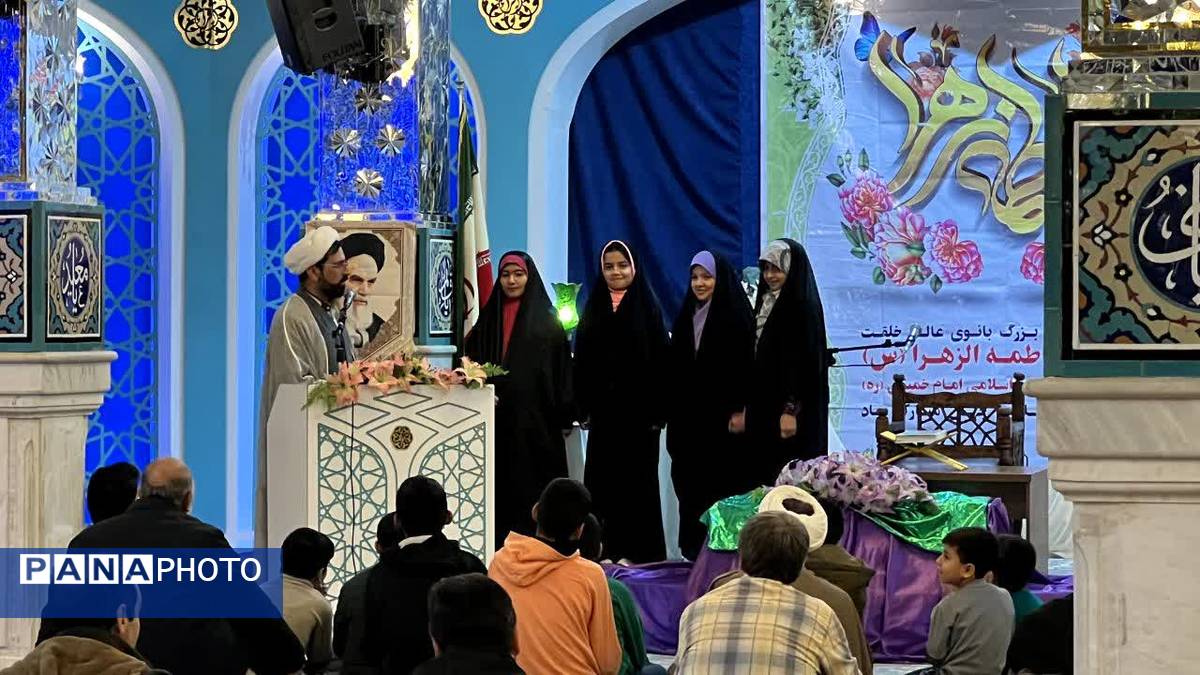 مراسم ولادت حضرت فاطمه زهرا(س) در آستان مقدس امامزاده عباس بن موسی(ع) بجنورد 