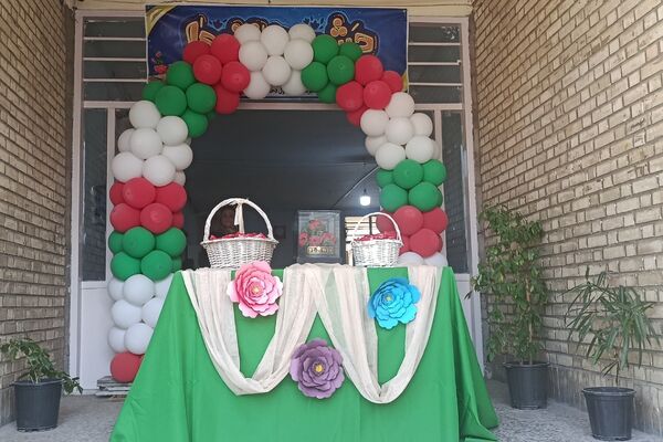  آغاز سال تحصیلی با همراهی حافظان نظم و امنیت در دبستان بعثت ۲