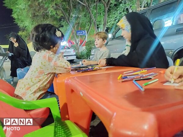 موکب کودک فرهنگیان؛ همراه با عزاداران رهبر امت در شب ۱۷۹