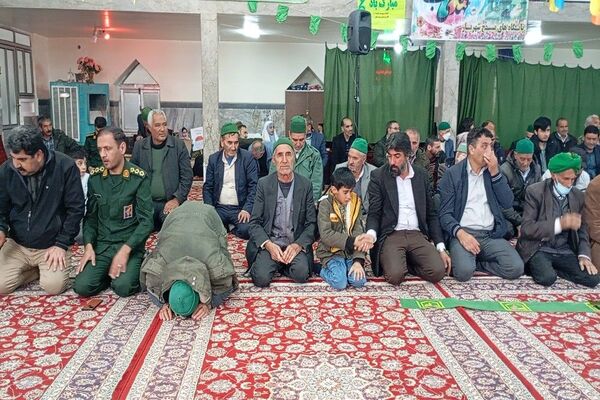 اقامه نماز جماعت ظهر و عصر در روز ۲۲بهمن  شهر بار نیشابور