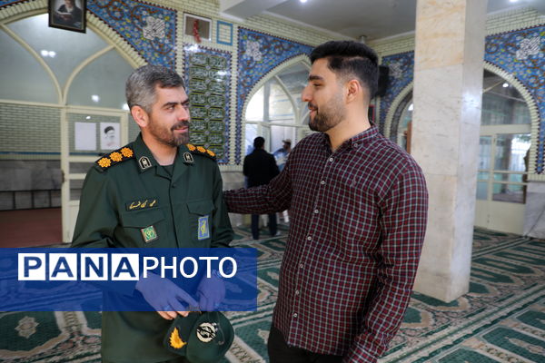 آیین تکریم و معارفه فرمانده ناحیه مقاومت بسیج در شهرستان بن 