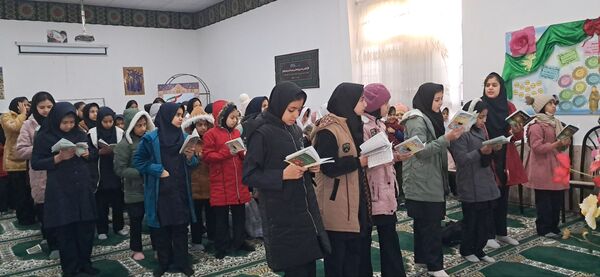 قرائت دعای توسل در آموزشگاه شهید رزمی خلیل آباد 