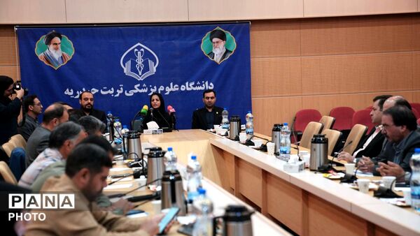 نشست خبری رئیس دانشگاه علوم پزشکی تربت حیدریه با حضور اصحاب رسانه 