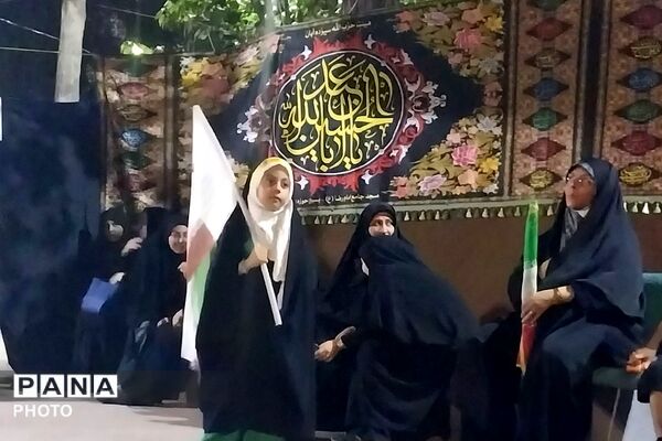 گردهمایی شبانه در محله ۱۳ آبان شهرری 