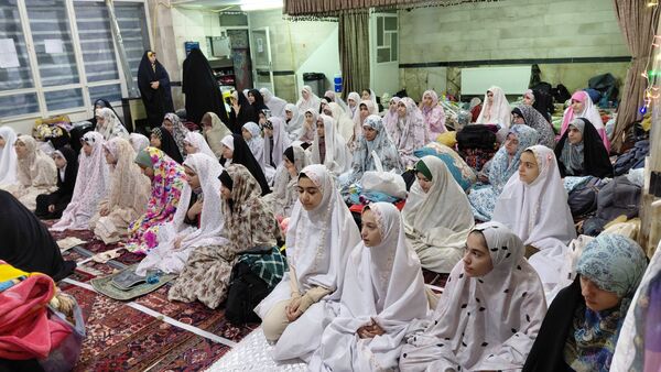 نخستین روز اعتکاف در مسجد جامع ناحیه 1 کرج 