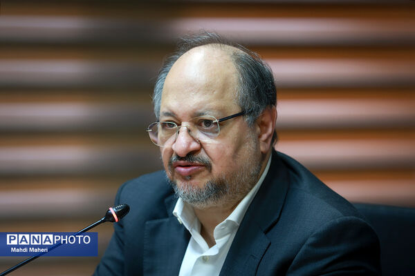 آیین انعقاد تفاهم‌نامه احداث و تجهیز مدارس از محل مسئولیت اجتماعی