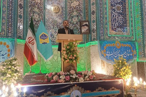 حضور پرشور دانش‌آموزان و فرهنگیان در نماز جمعه این هفته شهرستان ورامین