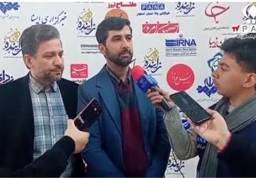 اصحاب رسانه از قشرهایی هستند که باید در جهاد تبیین کوشا باشند 