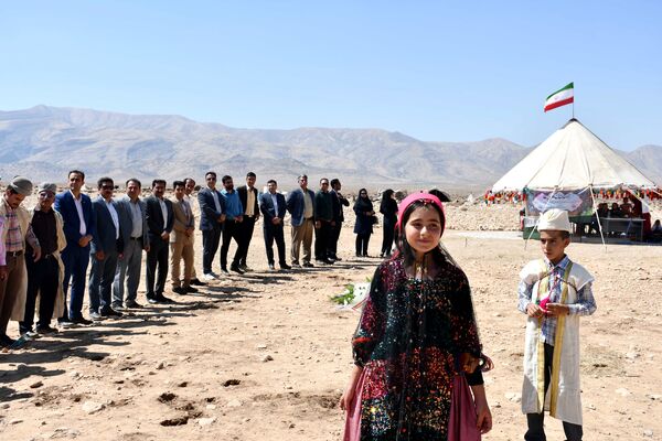 بازدید معاون آموزش‌ابتدایی وزارت آموزش‌وپرورش از مدارس عشایری