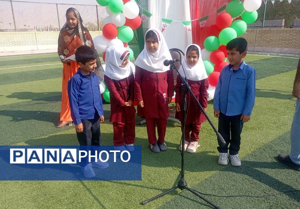 جشن دهه فجر در روستای لاور فین