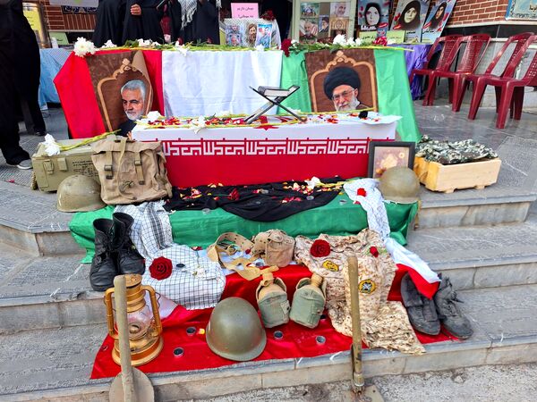 استقبال از شهید گمنام ، تجلی همبستگی و وحدت مردم در پاسداشت شهدا 