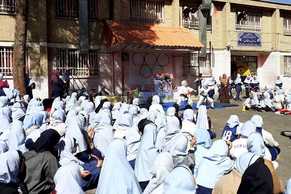 المپیاد ورزشی در مدرسه قدر بهارستان۲