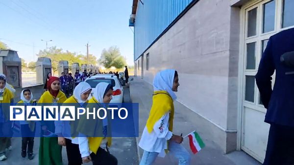 درخشش دانش‌آموز خبرنگار پانای استان مرکزی در مسابقه‌ کودکان هوشمند اراک