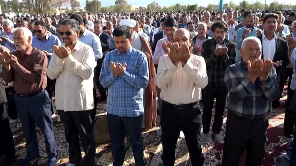 اقامه نماز عید سعید فطر در بهاباد