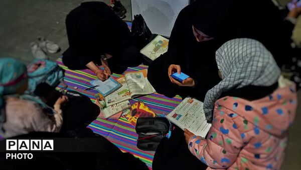 آیینه امید در اجتماعات مشهد