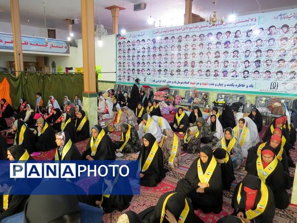 بازدید قائم مقام سازمان دانش‌آموزی از دانش‌آموزان پیشتاز معتکف بام و صفی‌آباد