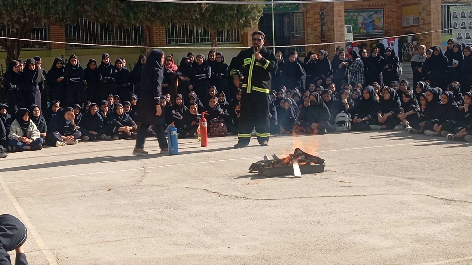 گرامیداشت روز آتش و ایمنی