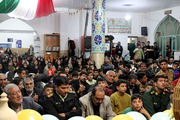جشن میلاد امام زمان(عج) و گرامیداشت دهه فجر در مسجد بقیة الله شوراب صغیر