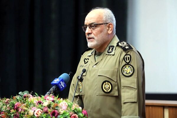 فرماندهان آینده باید سختی‌های آموزش را کاملا لمس کنند