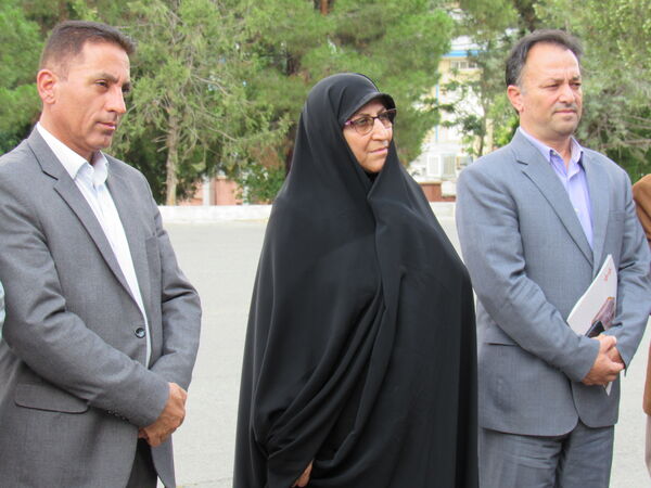 نوسازی و تجهیز ناوگان حمل و نقل اداری آموزش‌ و پرورش کردستان با توزیع ۱۶ دستگاه سمند سورن