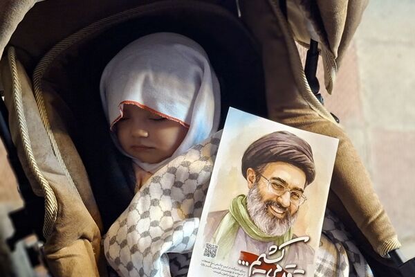 مردم رشتخوار در سوگ رهبر شهید، با آرمان‌های او تجدید عهد کردند
