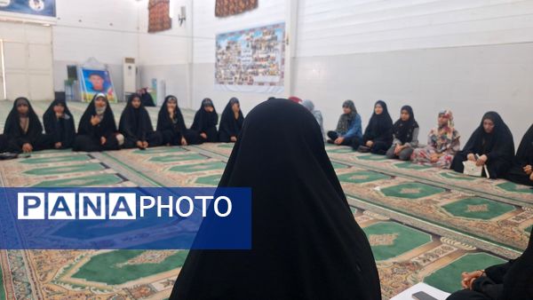 نشست کارگاهی قواعد زندگی دوره تابستانی بسیج در شهرستان لنده