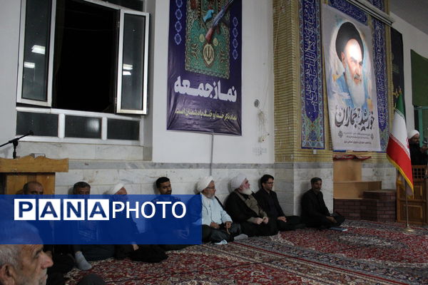 برگزاری مراسم گرامیداشت سالگرد ارتحال امام خمینی (ره) در شهر درق