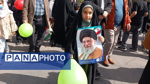 یک روز متفاوت با حضور مردمی از جنس غیرت و استقامت