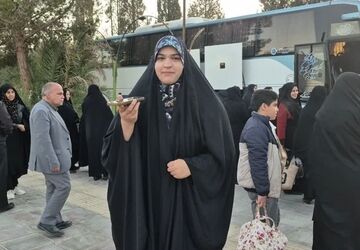 معلمان مهریز سفیران پیام ایثار و شهادت شدند
