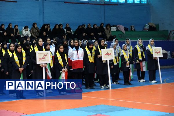 سالن شهید رجایی ورامین میزبان همایش یاوران انقلاب