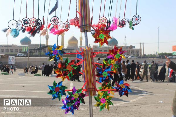 حضور کودکان و نوجوانان در مراسم سالگرد ارتحال حضرت امام(ره)