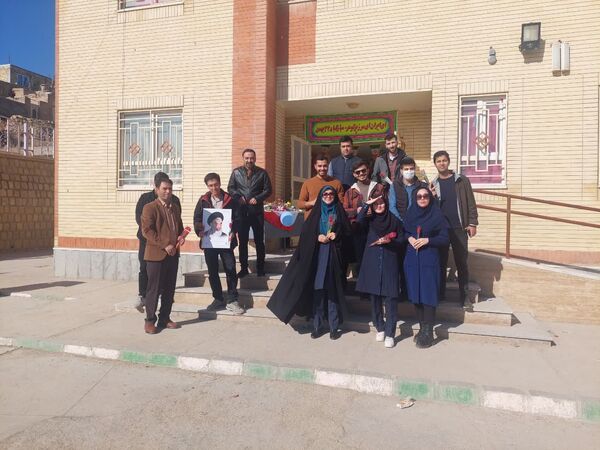گرامیداشت دهه مبارکه فجر در روستای بیدک 