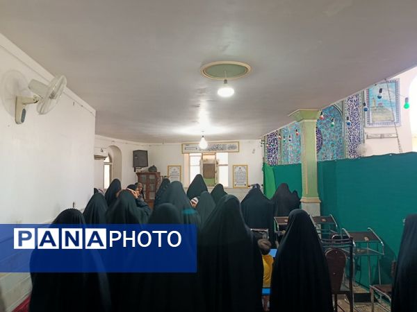 فعالیت جهادی دانشجومعلمان قم در روستای مومن آباد