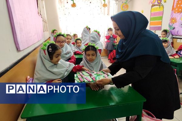 جشن  قرآن در دبستان سارا شهرستان ملارد