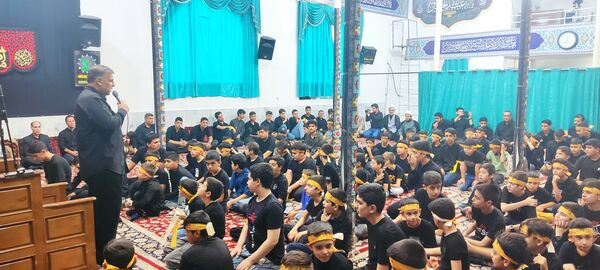 برگزاری همایش احلی من العسل در اسفراین 