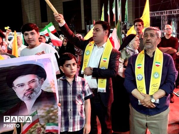 طنین فریاد نسل نوجهاد در قلب صادقیه
