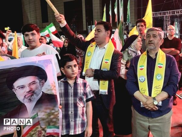 طنین فریاد نسل نوجهاد در قلب صادقیه
