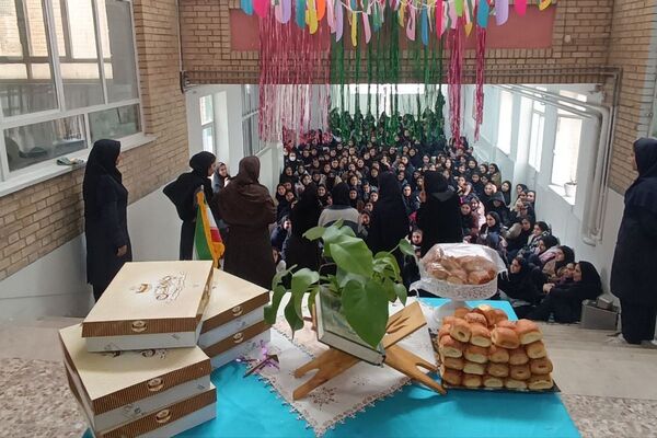 برگزاری جشن نیمه شعبان و در هنرستان کارآفرینان