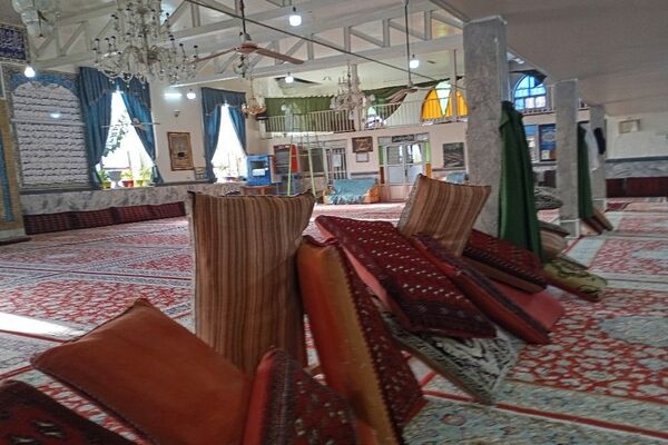 غبارروبی مساجد و استقبال از ماه پر برکت رمضان در شهر بار