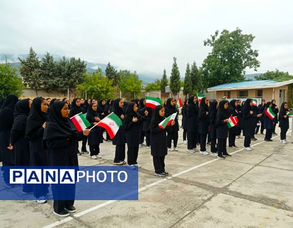 شروع سال تحصیلی جدید در دبیرستان یاران امام گلوگاه 