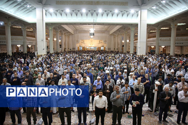 مراسم هفتم شهدای خدمت با حضور سرپرست ریاست جمهوری در قم