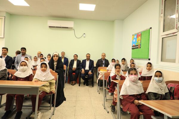 آیین افتتاحیه دبستان دخترانه حضرت مهدی (عج) بندرعباس