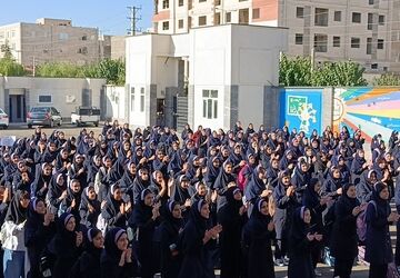 اول مهر با عطر و یاد شهدا