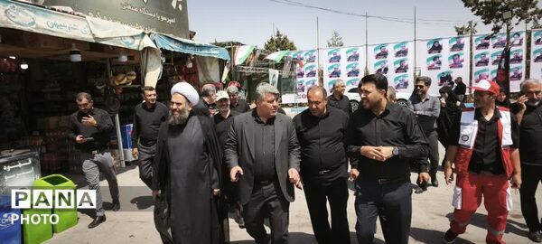شروع خدمت رسانی به زائران امام شهید در موکب عاشقان امام شهید شهرستان ساوجبلاغ