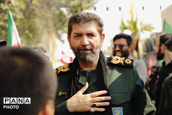 طنین «یا حسین» در مسیر دلدادگی؛ حضور پرشور جاماندگان اربعین در تهران