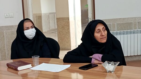 جلسه بررسی عملکرد و کیفیت آموزشی مدارس شهرستان بن با حضور مسئولان استانی