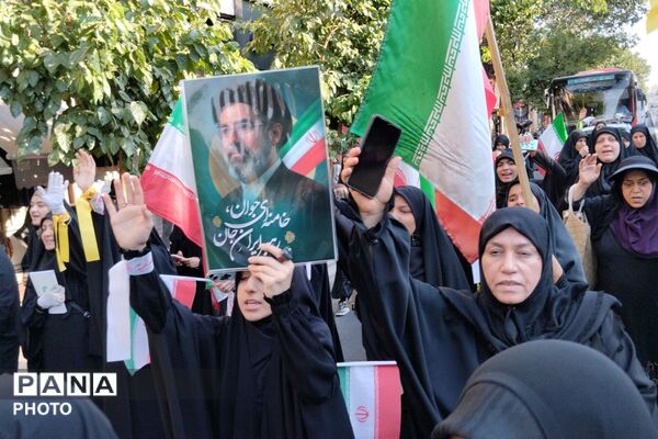 همایش پیاده‌روی دختران زینبی در شیراز