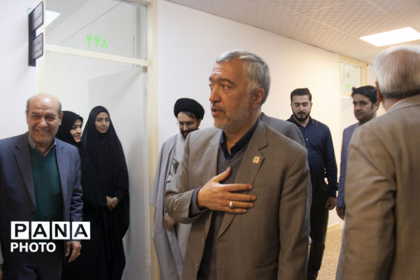 بازدید مدیرکل آموزش و پرورش خراسان رضوی از حوزه معاونت پرورشی و فرهنگی 